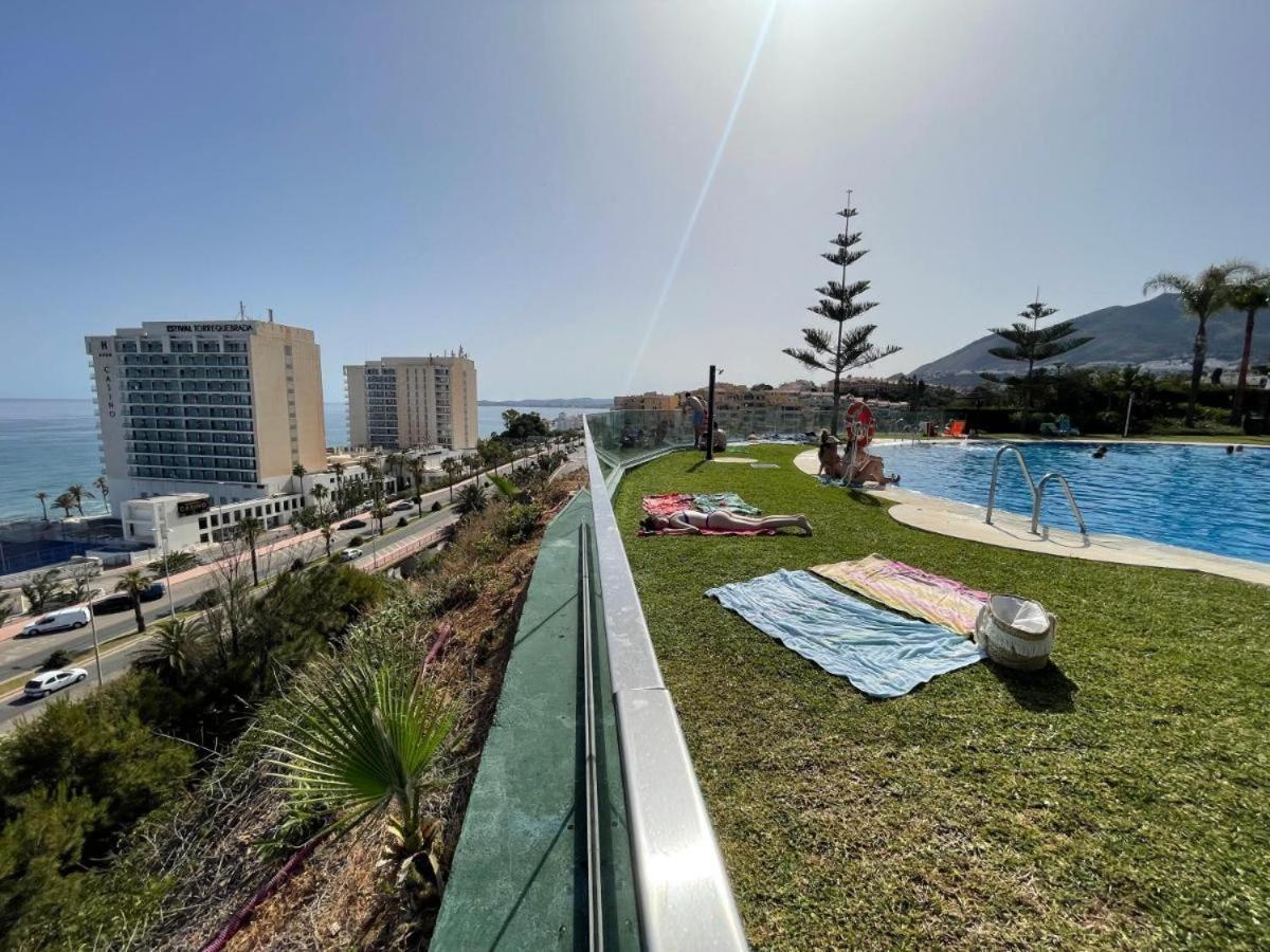 Beach And Pool Holidays At The Grand Coloso Apartment Benalmádena Exterior foto